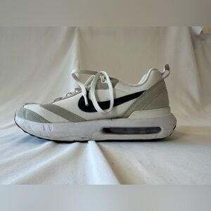Nike Air Max Dawn Sneaker Women's Running Shoes White Black  5.5 Y
